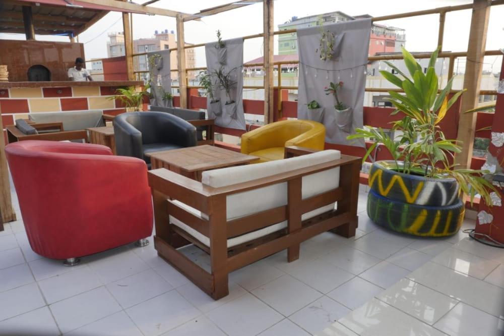 Senateur Hotel Agontinkon Cotonou Esterno foto