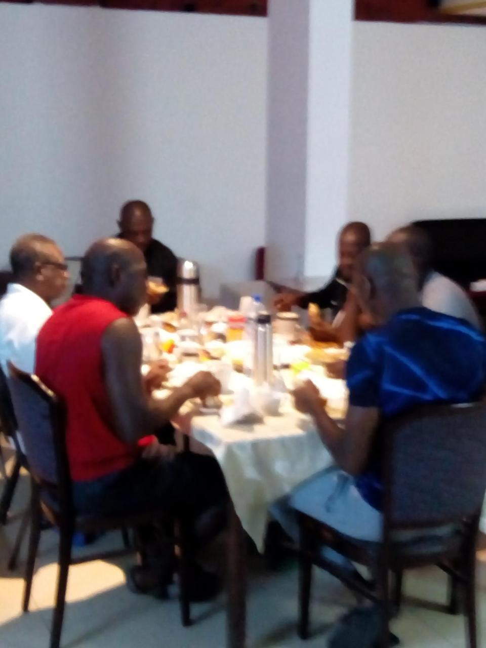 Senateur Hotel Agontinkon Cotonou Esterno foto