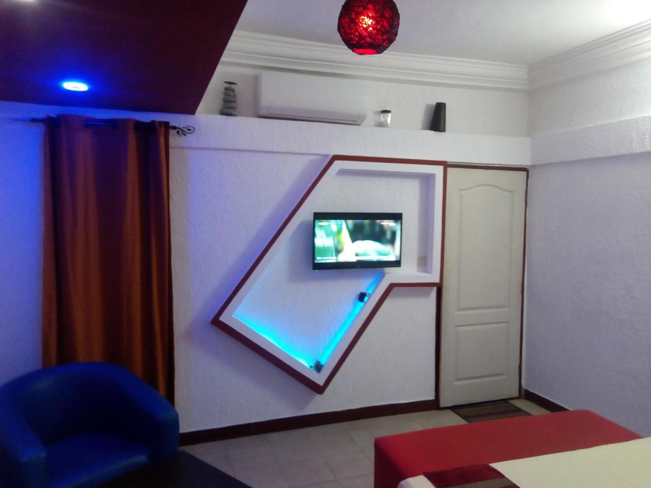 Senateur Hotel Agontinkon Cotonou Esterno foto