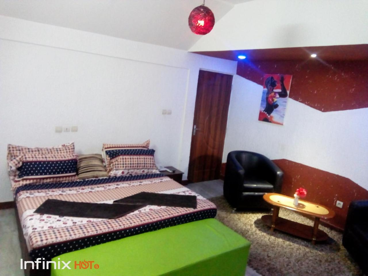 Senateur Hotel Agontinkon Cotonou Esterno foto