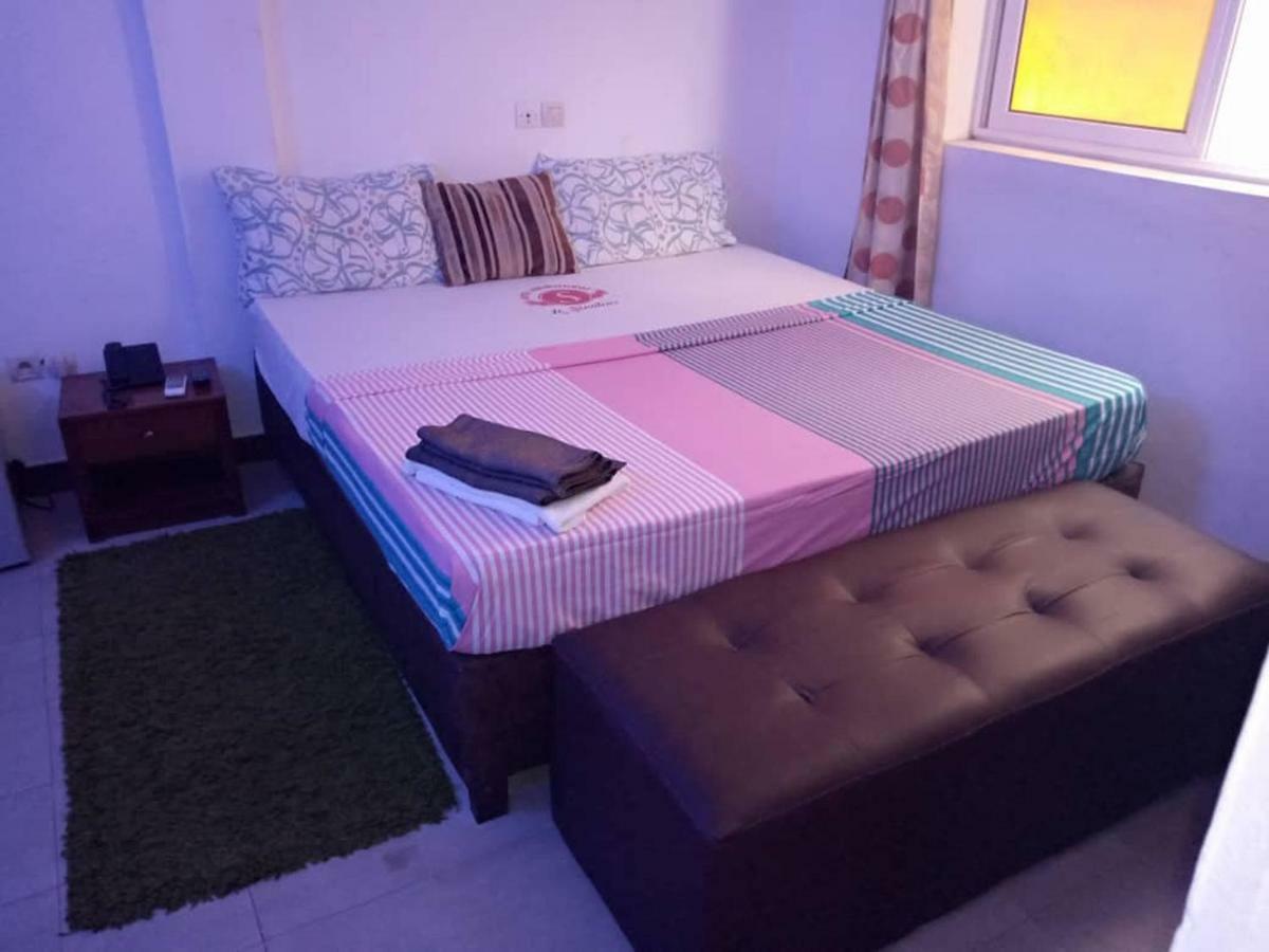 Senateur Hotel Agontinkon Cotonou Esterno foto
