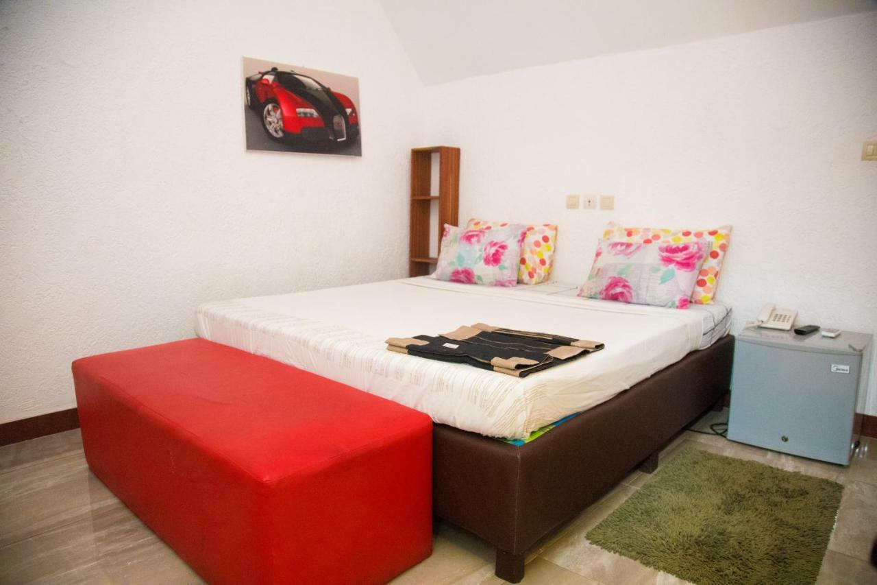 Senateur Hotel Agontinkon Cotonou Esterno foto